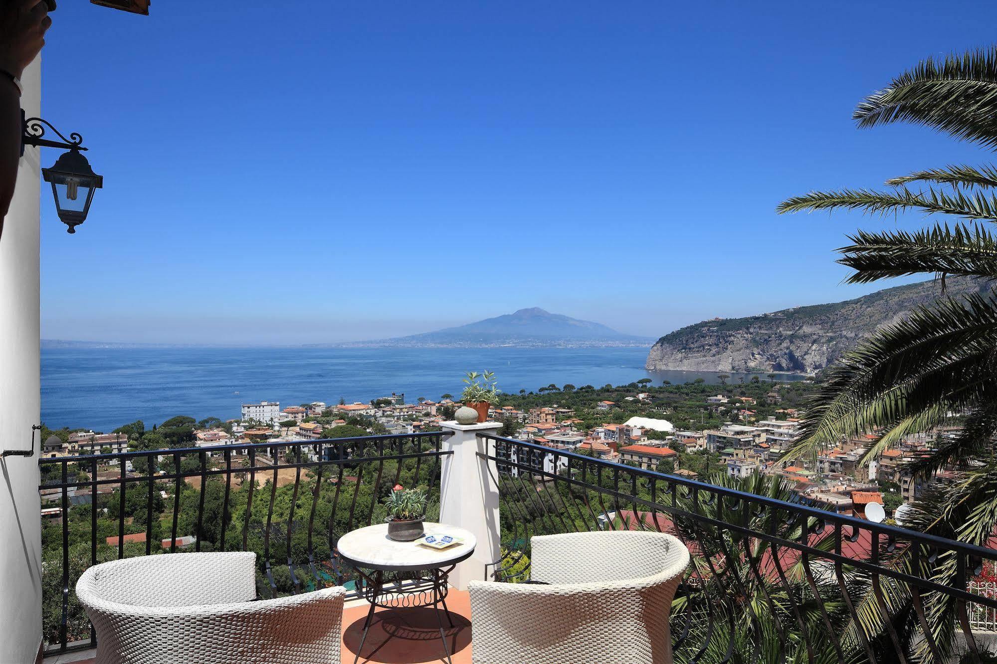 M Suites Σορέντο Εξωτερικό φωτογραφία